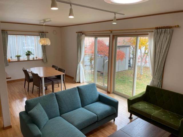 Guesthouse　You&I 富士河口湖 外观 照片