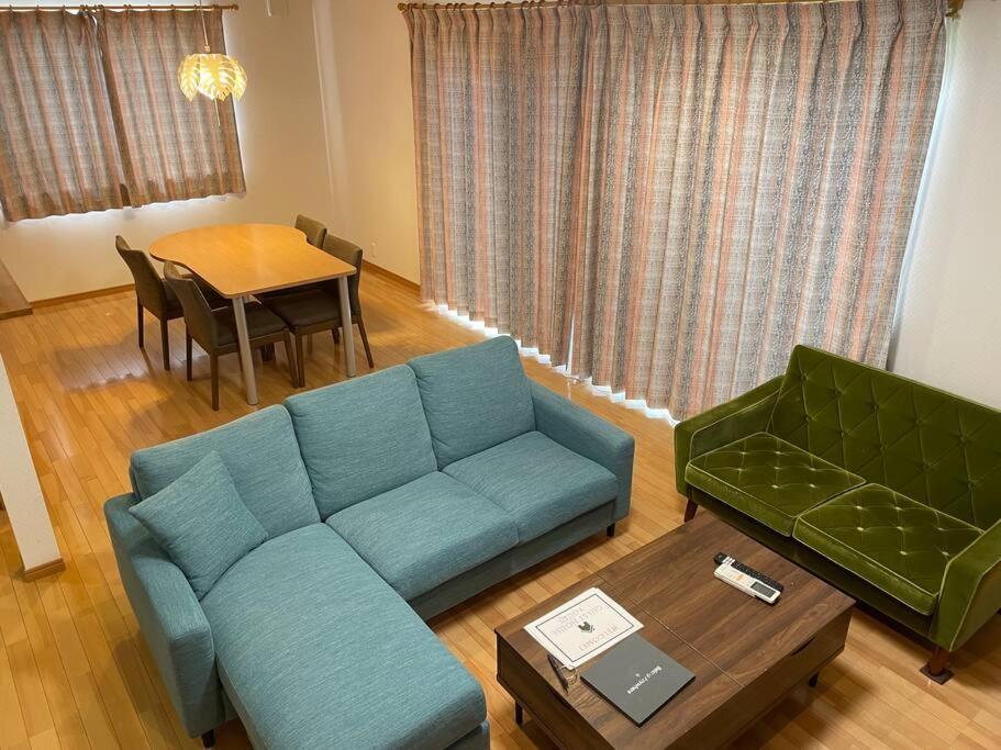 Guesthouse　You&I 富士河口湖 外观 照片